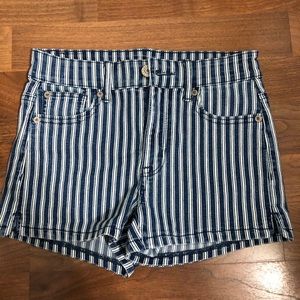 American Eagle High Rise Shortie